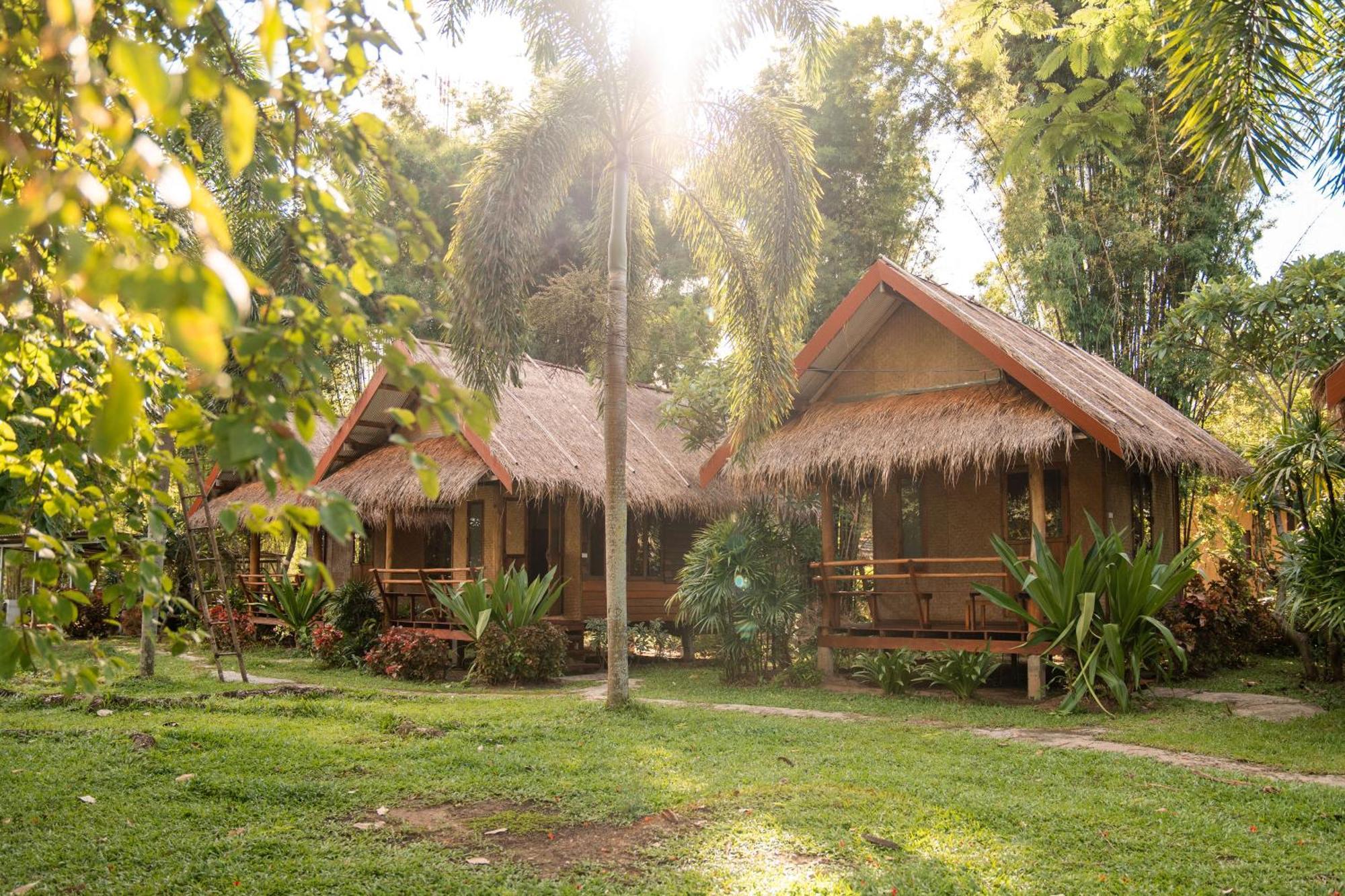 Butterfly Hostel, Pai Exterior photo