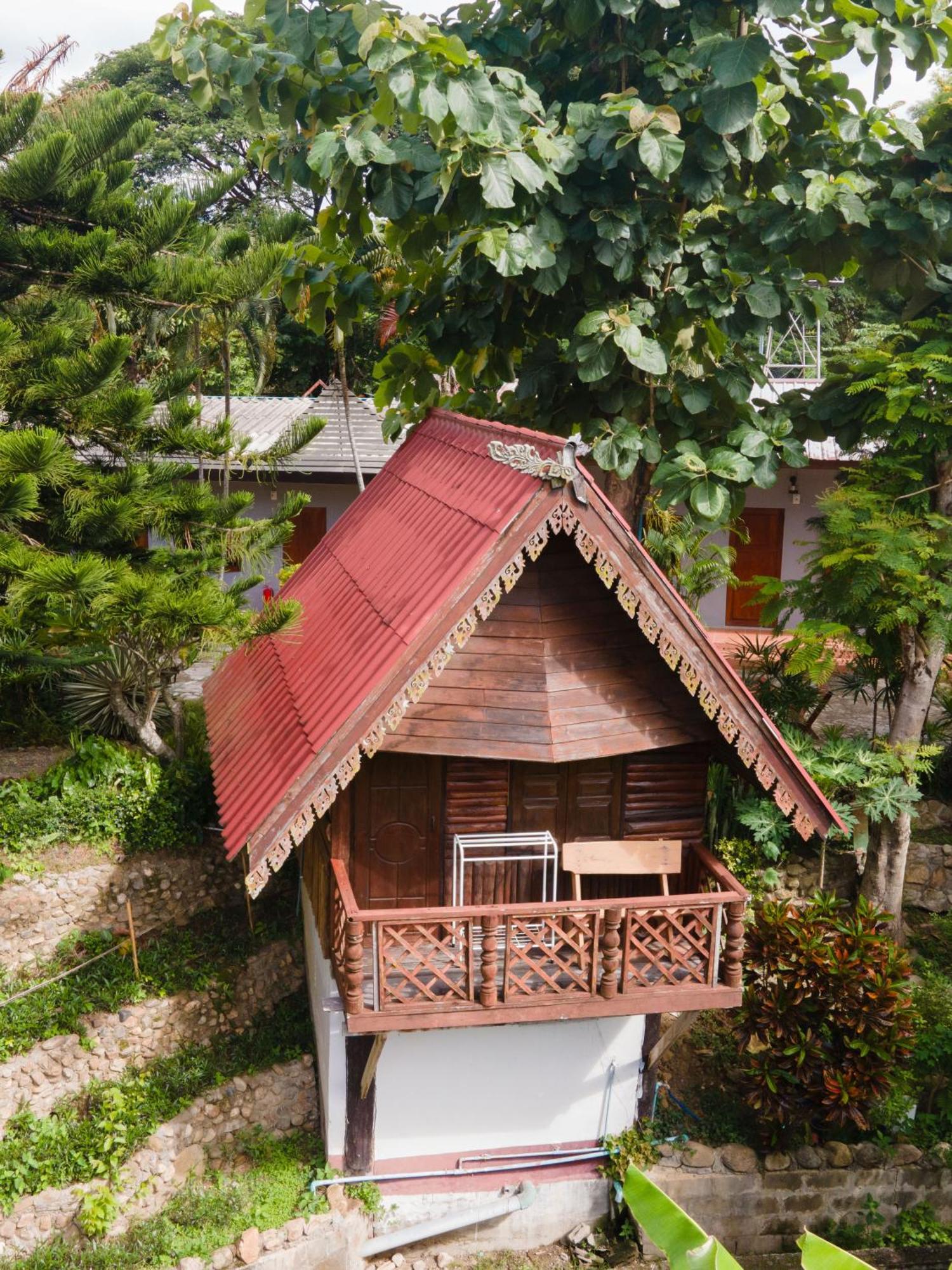 Butterfly Hostel, Pai Exterior photo